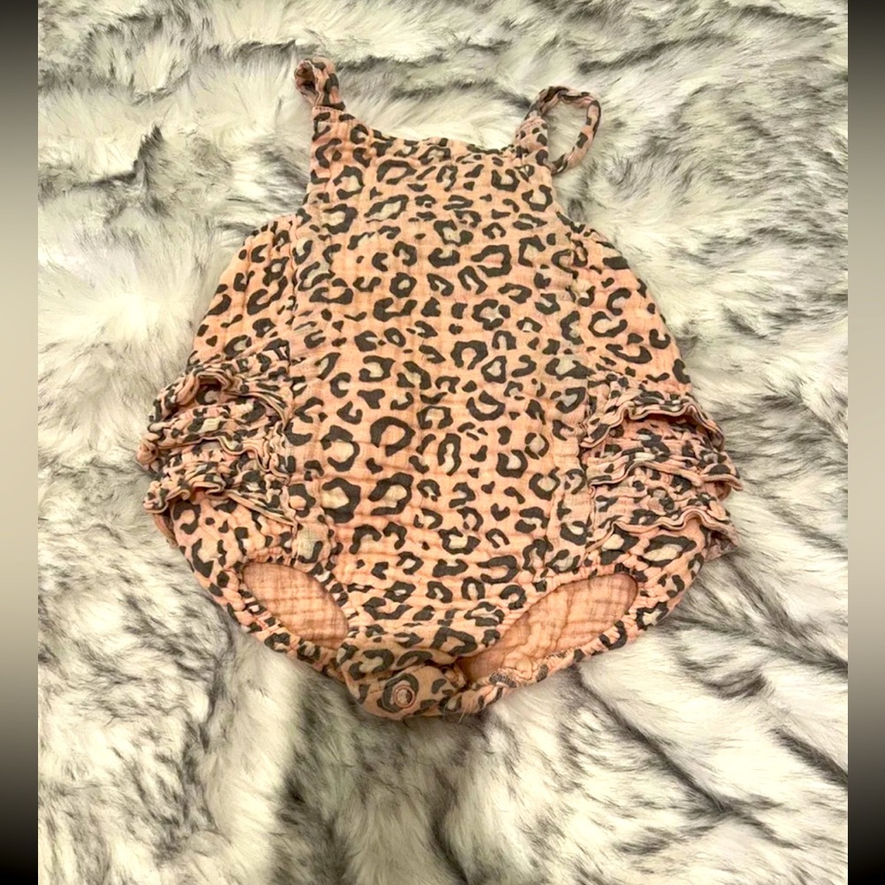 Angel Dear Leopard Bubble Outfit